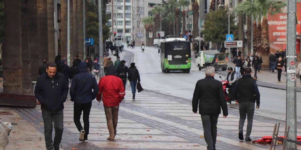 Mavi kategorideki Denizli’de haftalık vaka sayısı arttı