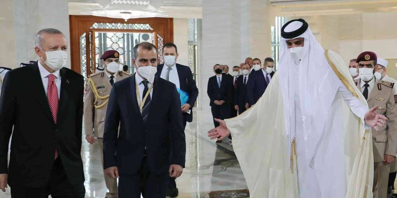 Cumhurbaşkanı Erdoğan, Katar Emiri Al Thani ile görüştü