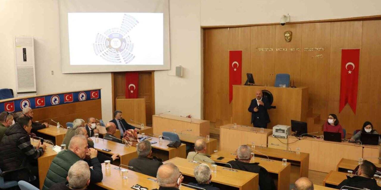 Ulaşım çalışmaları muhtarlara anlatıldı