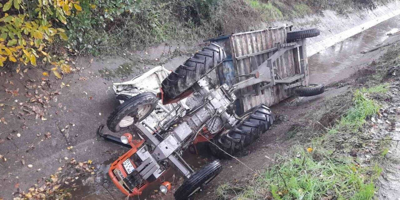 Traktör sulama kanalına devrildi: 1 yaralı