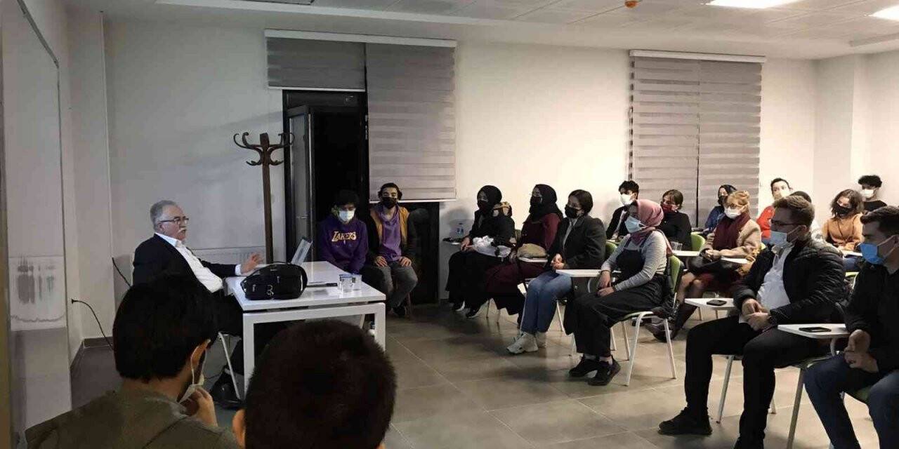 Türk Sanatı Serdivan’da konuşuldu