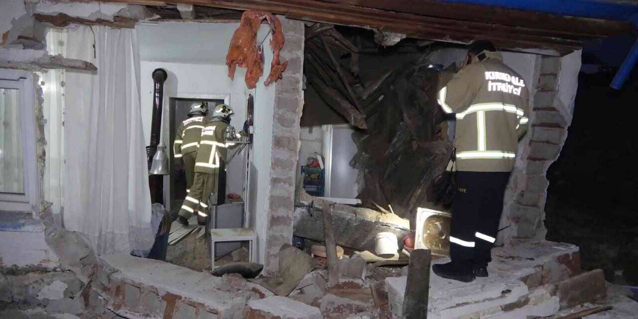 Tüp bomba gibi patladı, ev harabeye döndü