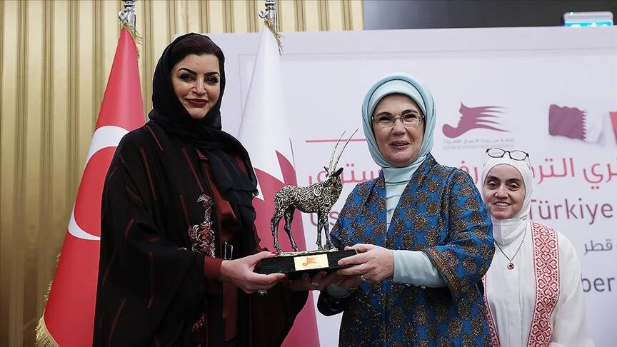 Emine Erdoğan: Kız öğrencilere yönelik projeleri destekliyorum