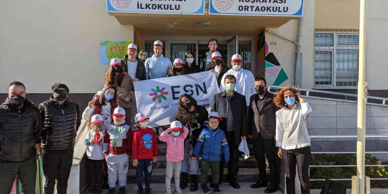 Erasmus Ofisinden sosyal sorumluluk faaliyeti