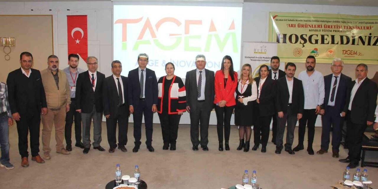 Arı ürünlerinin üretim teknikleri anlatıldı