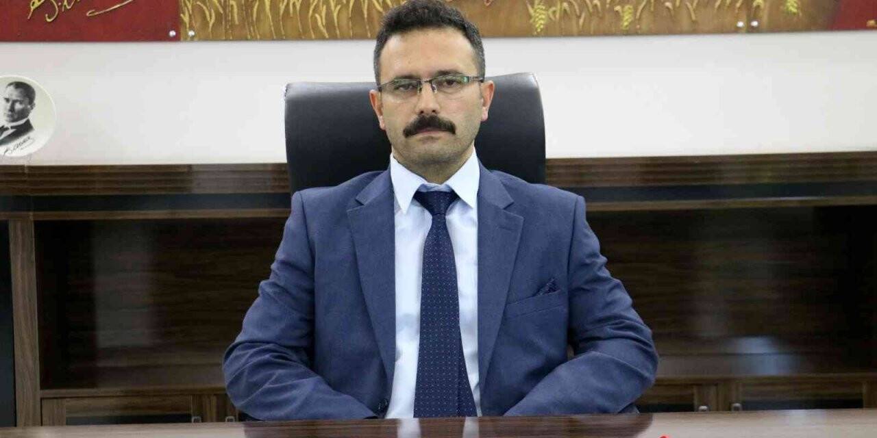 İmranlı Belediyesi CHP’den AK Parti’ye geçti