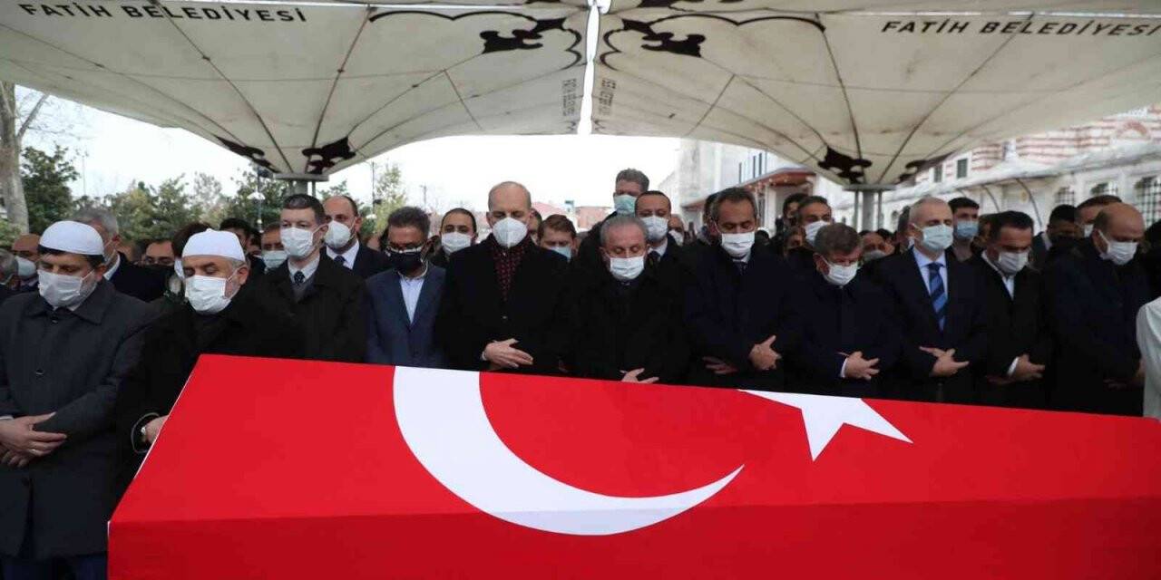 Prof. Dr. Teoman Duralı son yolculuğuna uğurlandı