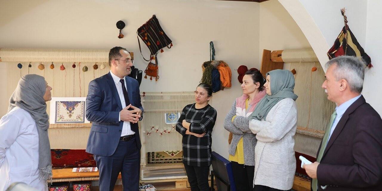 Akçaabat Belediyesinden el sanatları kursu