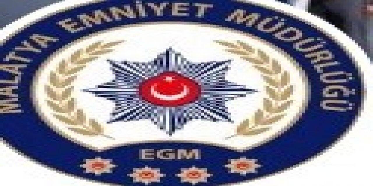 Hırsızlar güvenlik kamerası ile yakalandı
