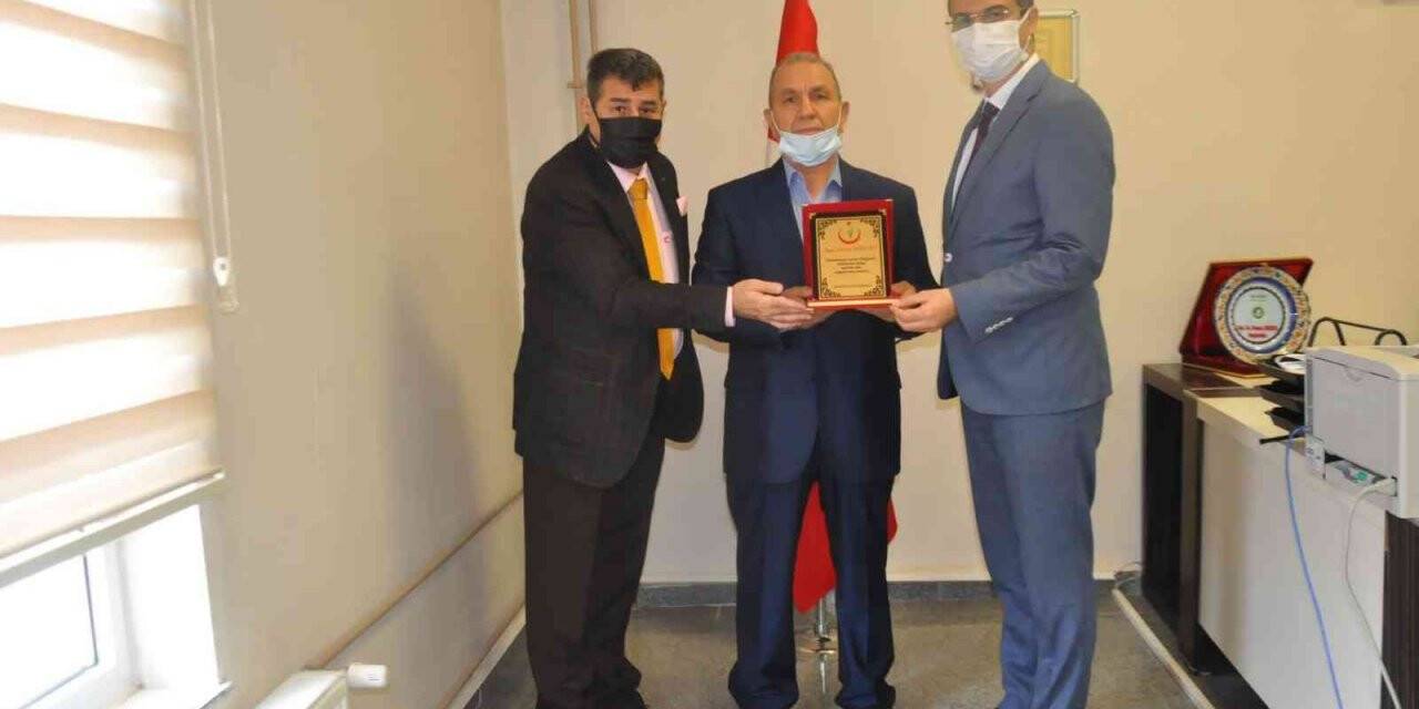 Çocuk hastalar için cihaz bağışladı
