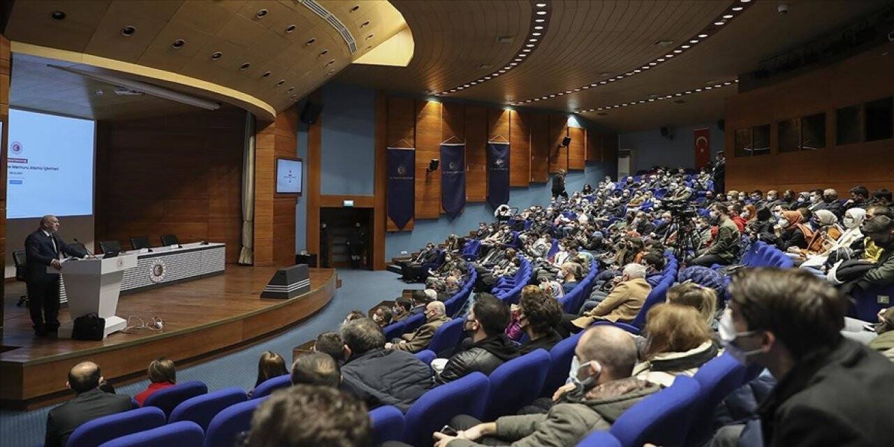 Ticaret Bakanlığına kurayla 795 sözleşmeli memur atandı