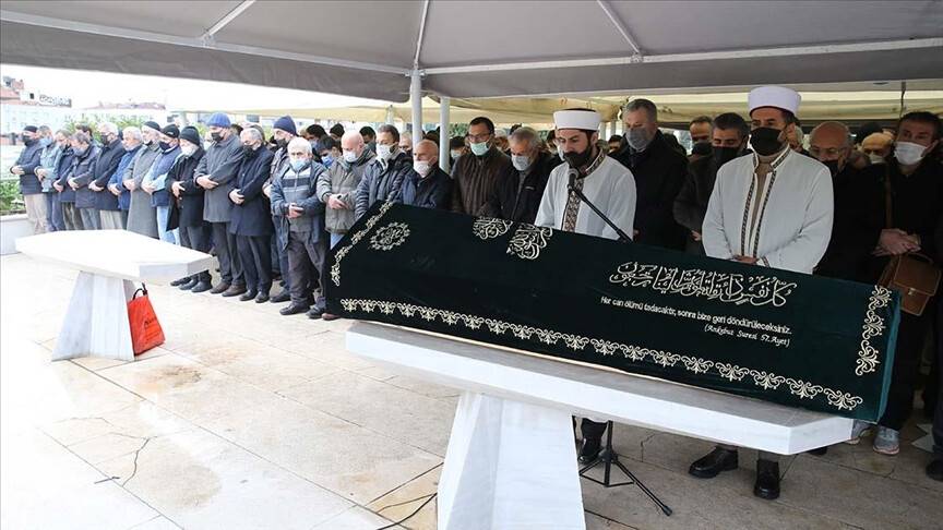 Gazeteci Yılmaz Yalçıner son yolculuğuna uğurlandı