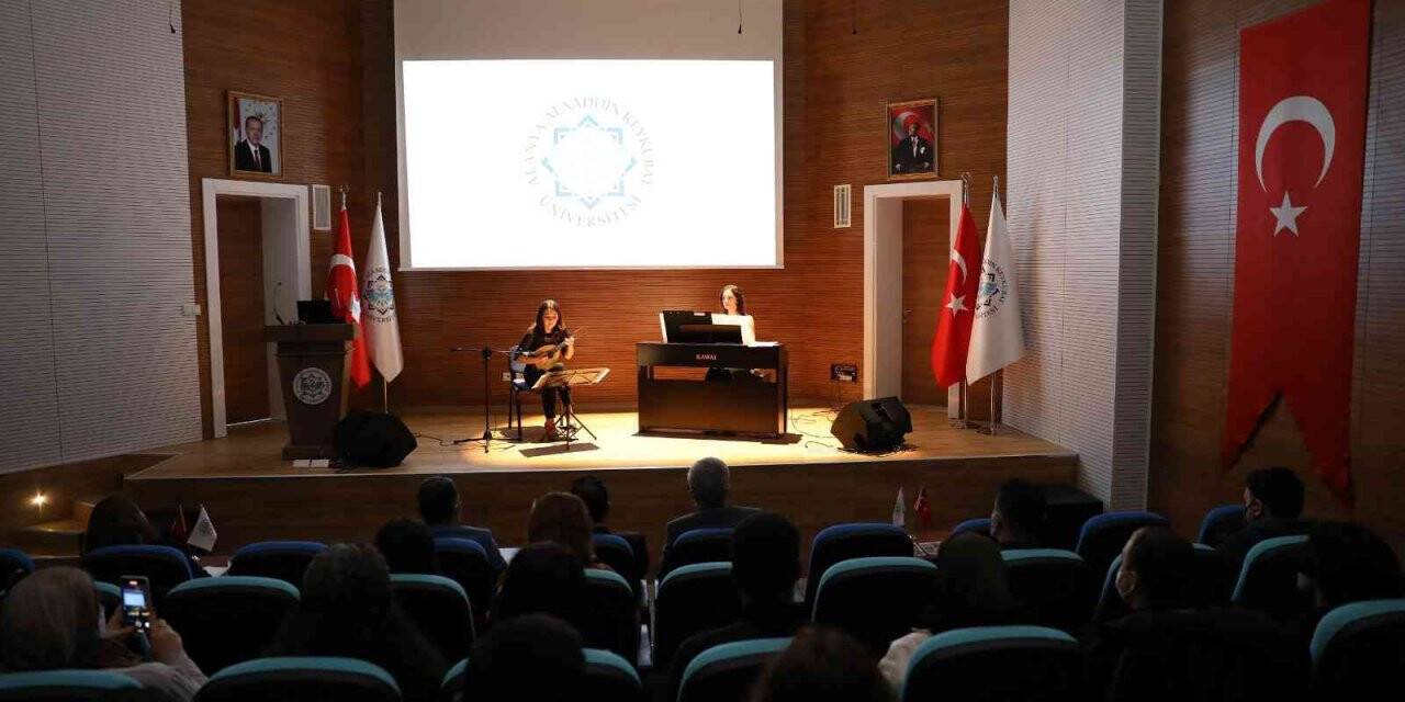 ALKÜ’de mandolin ve piyano konseri