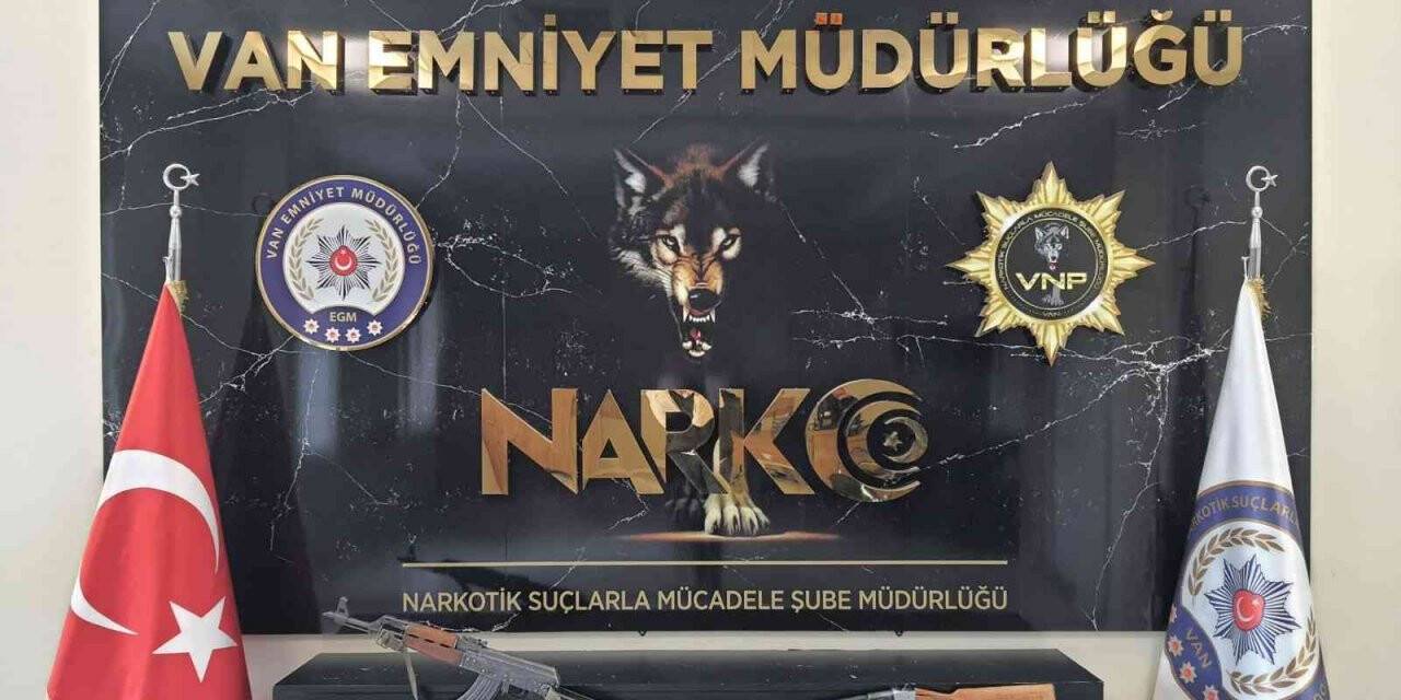 Van’da uyuşturucu operasyonu: 4 gözaltı