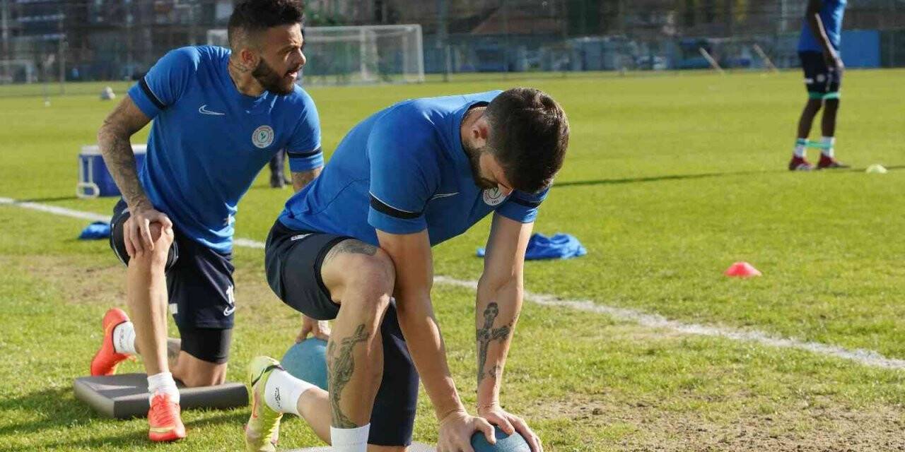Çaykur Rizespor’da Göztepe hazırlıkları sürdürüyor