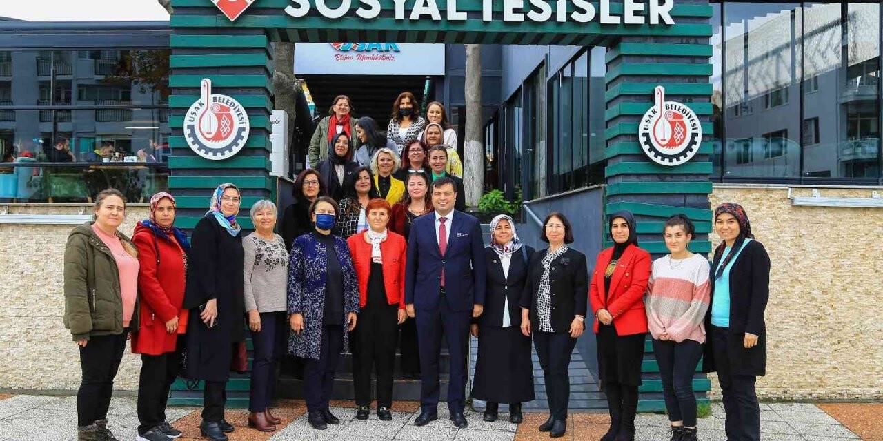 Başkan Çakın seçilmiş kadınlarla buluştu