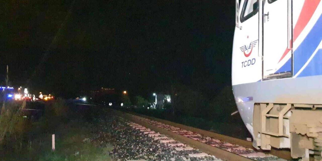 Denizli’ye gelen yolcu treninin çarptığı adam hayatını kaybetti