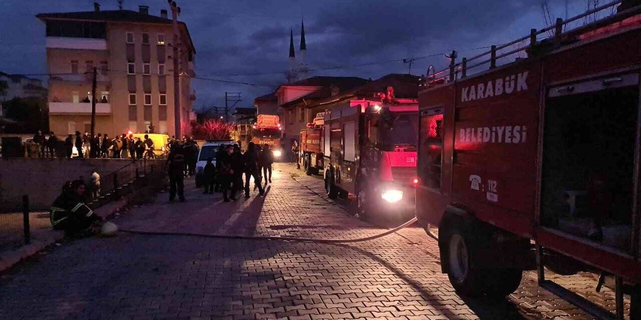 Öğrencilerin kaldığı dairede yangın çıktı