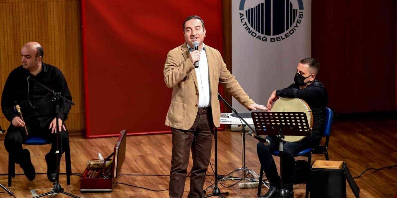 Altındağ’da ’Cumhuriyet Destanı’ konulu söyleşi düzenlendi