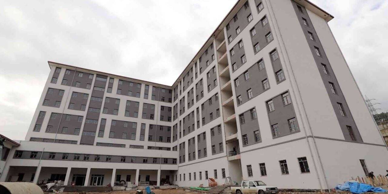 Amasya’da bin kişilik öğrenci yurdu tamamlanmak üzere