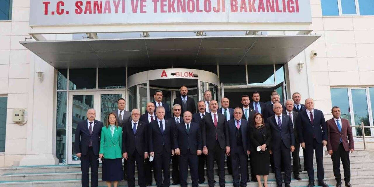 Gaziantep heyetinin Bakan Varank ile görüşmesinden iki önemli müjde