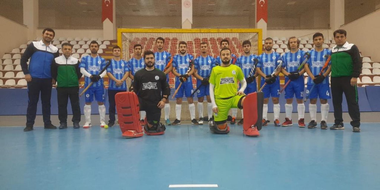 Selçuklu Belediyespor Hokey Takımı ilk etabı 2. bitirdi