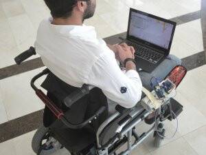 DÜŞÜNCE KONTROLÜYLE ÇALIŞAN TEKERLEKLİ SANDALYE