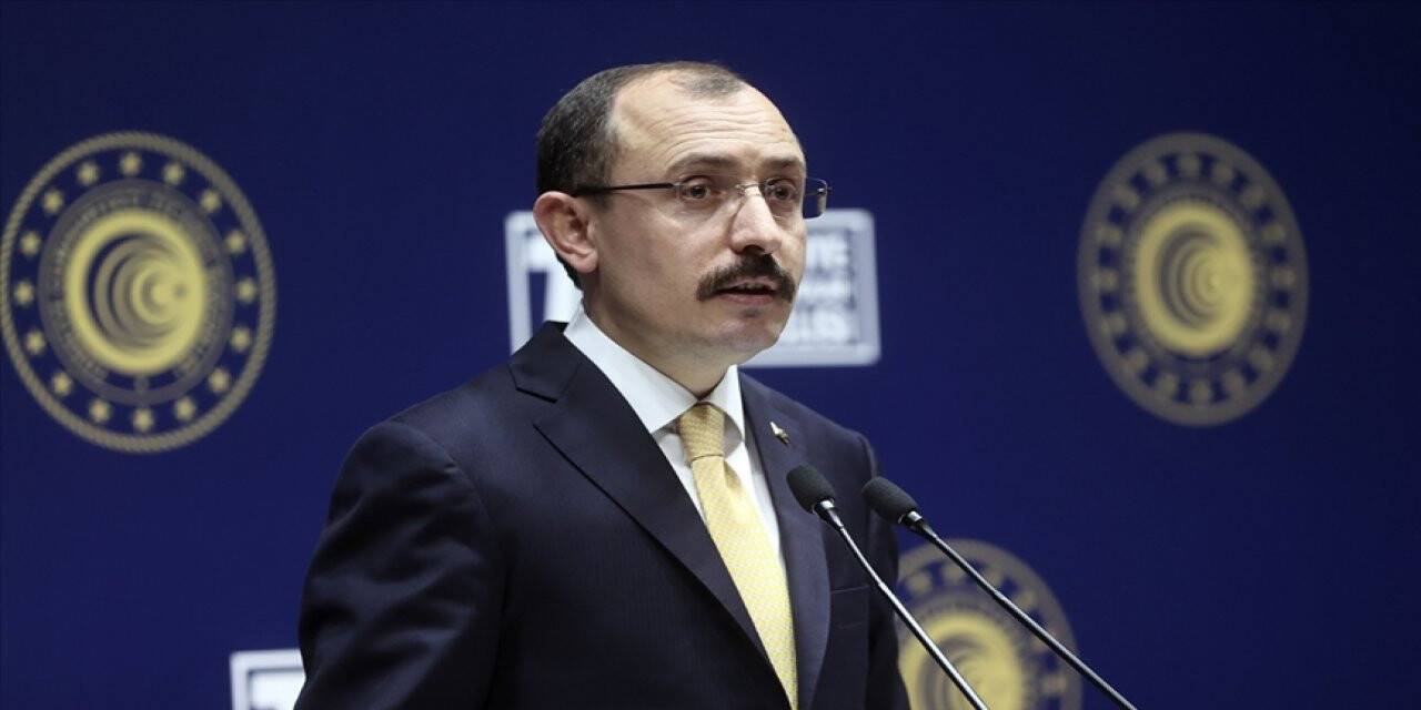 Ticaret Bakanı Muş: Muratbey Gümrük Müdürlüğümüzde yılın 1 milyonuncu ihracat beyannamesini onayladık