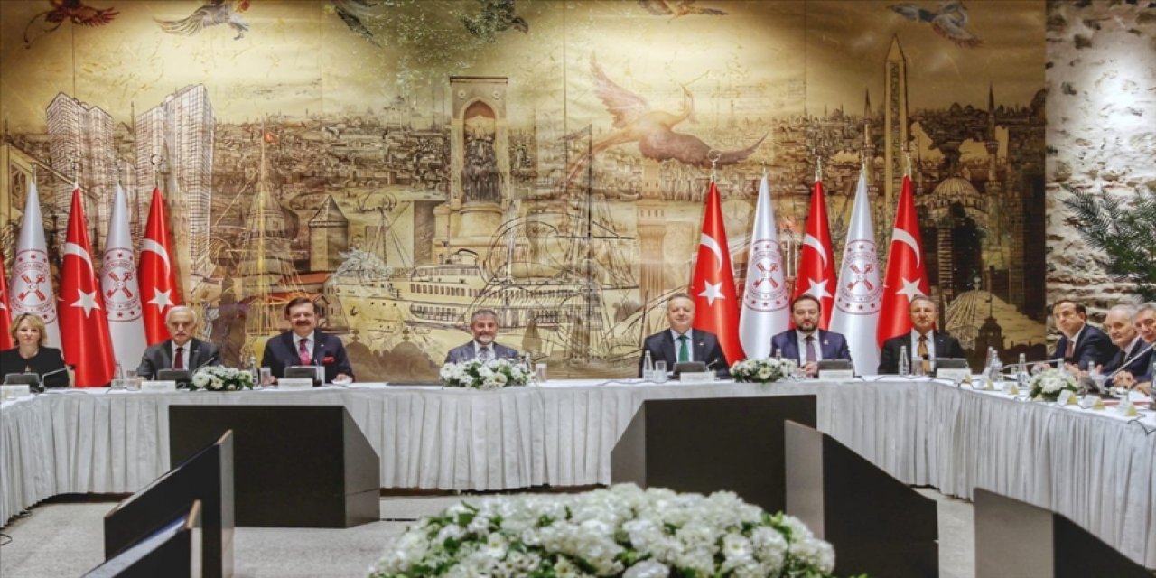 TOBB Başkanı Hisarcıklıoğlu ve ATO Başkanı Baran, Bakan Nebati ile görüştü