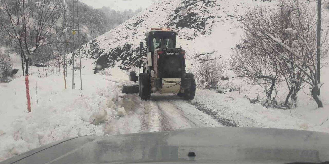 Tunceli’de 20 köy yolu ulaşıma kapandı