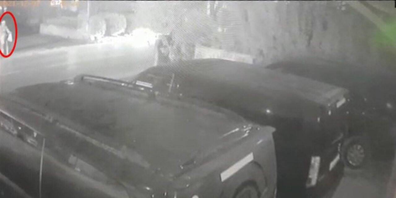 Bisikletiyle yolun karşısına geçerken hafif ticari aracın çarpmasıyla savruldu