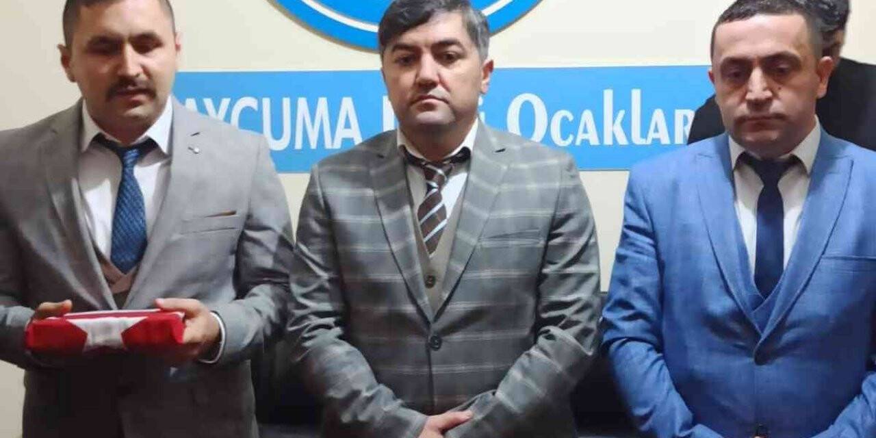 Ülkü Ocaklarında bayrak değişimi