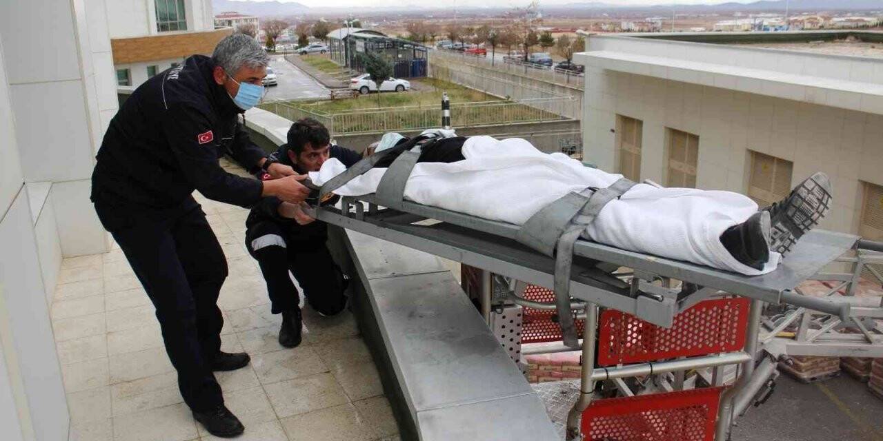 Karaman’da hastanede yangın ve tahliye tatbikatı