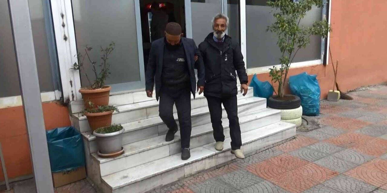 80 yaşındaki baba ve damadı 12 yaşındayken kaçırılan Helin için evlat nöbetine katıldı