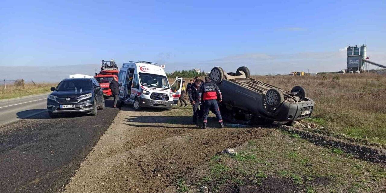 Emniyet kemeri sayesinde takla atan araçtan sağ çıktı