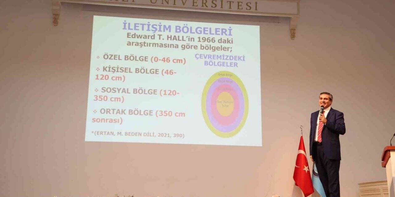 Gazi Üniversitesi’nde personele “Bedenin Pin Kodları” konulu eğitim