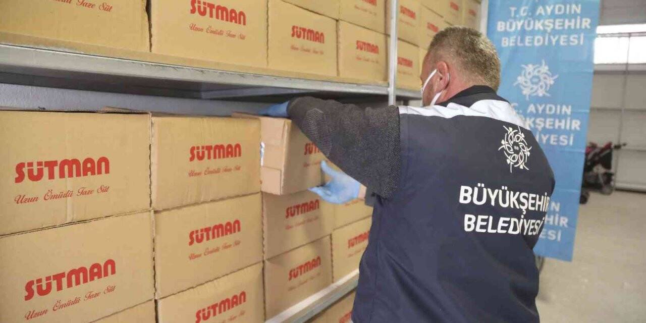 Aydın Büyükşehir ücretsiz süt dağıtımına başladı