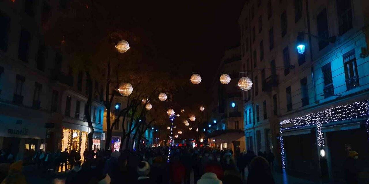 Lyon’da ışık festivali hayran bıraktı
