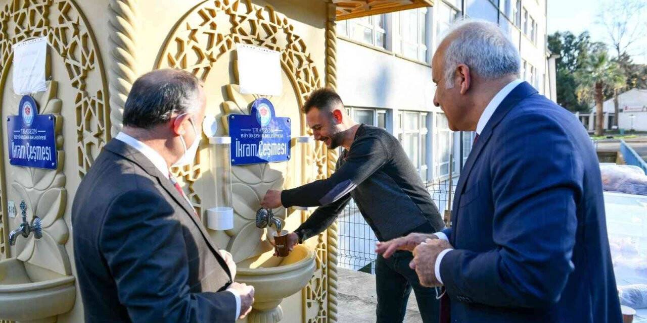 Başkan Zorluoğlu üniversite öğrencileriyle buluştu