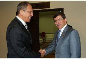 Davutoğlu, Lavrov İle Görüştü