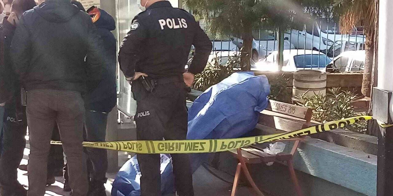 Ecel bankta yakaladı