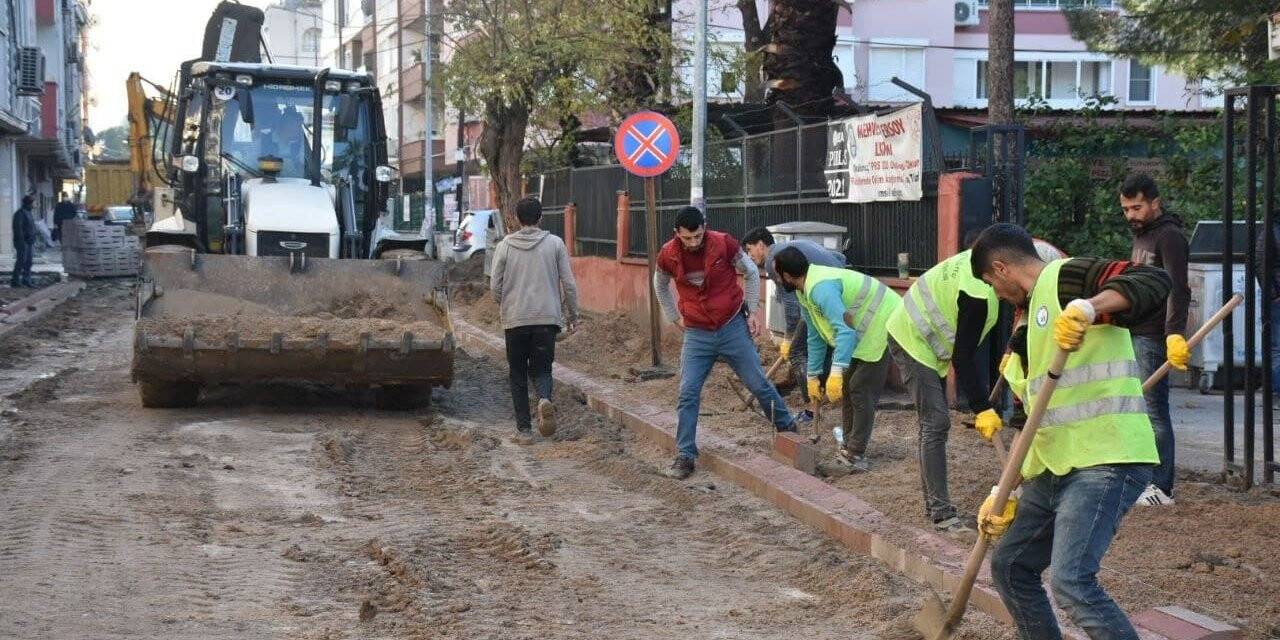 Edremit Belediyesi yol seferberliği başlattı
