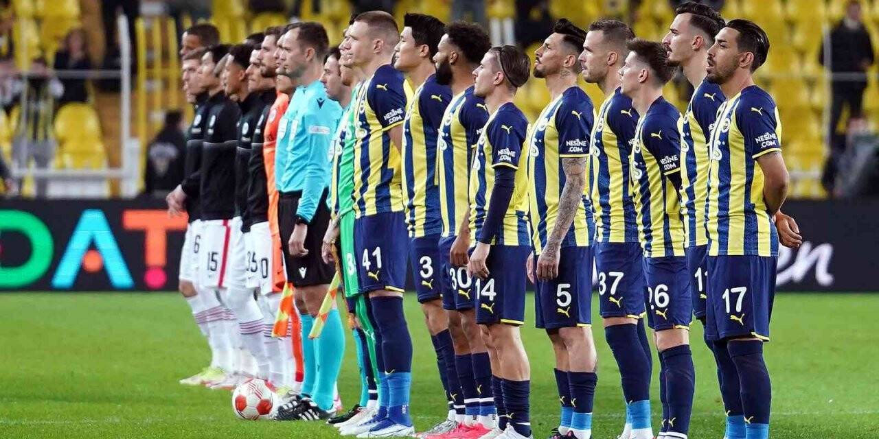 UEFA Avrupa Ligi: Fenerbahçe: 0 - Eintracht Frankfurt: 0 (Maç devam ediyor)