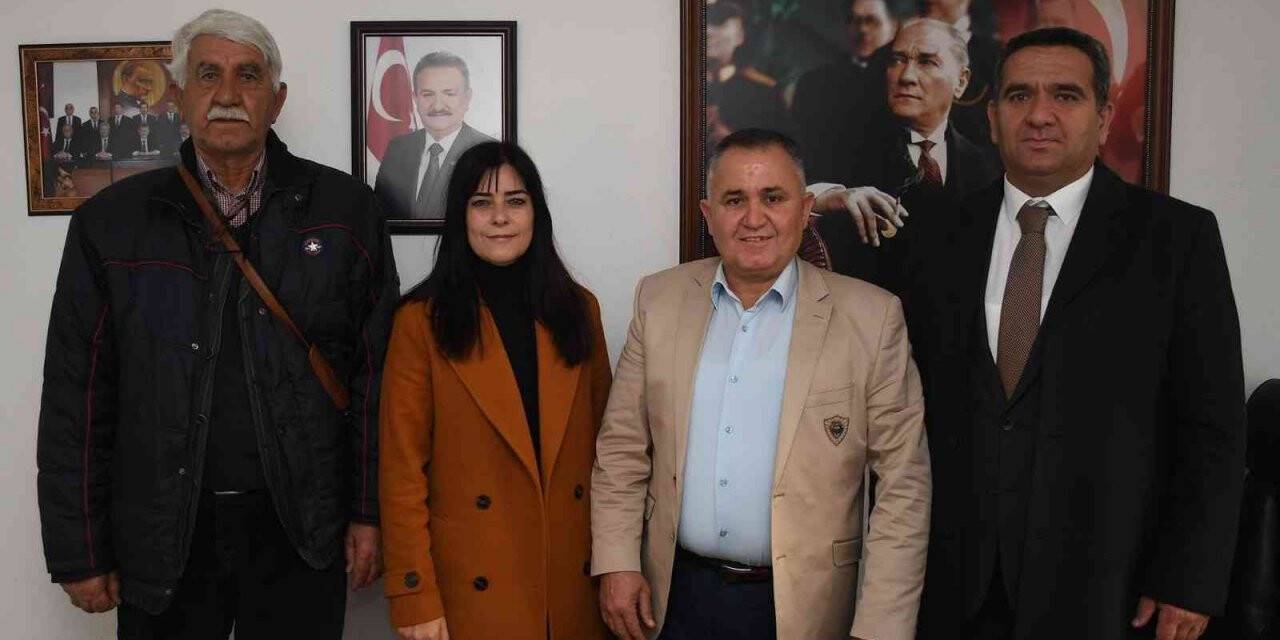 Davutlar ve Güzelçamlı esnafı Kuşadası Belediyesi’nin çalışmalarından memnun