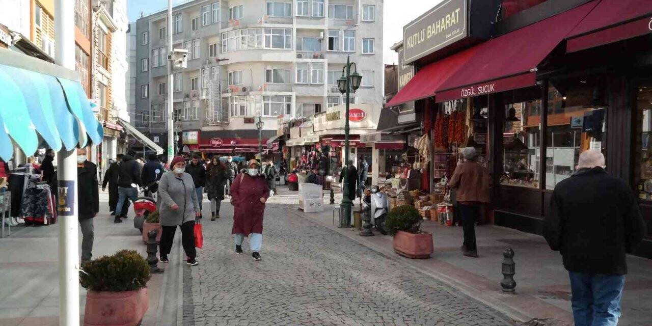 Stokçulardan halk da esnaf da muzdarip