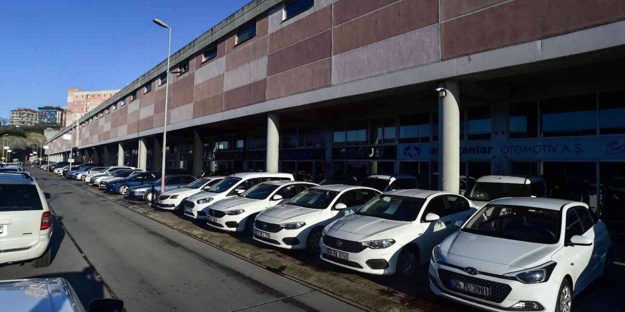 İkinci el araç piyasasında satılan aracın yeri doldurulamıyor