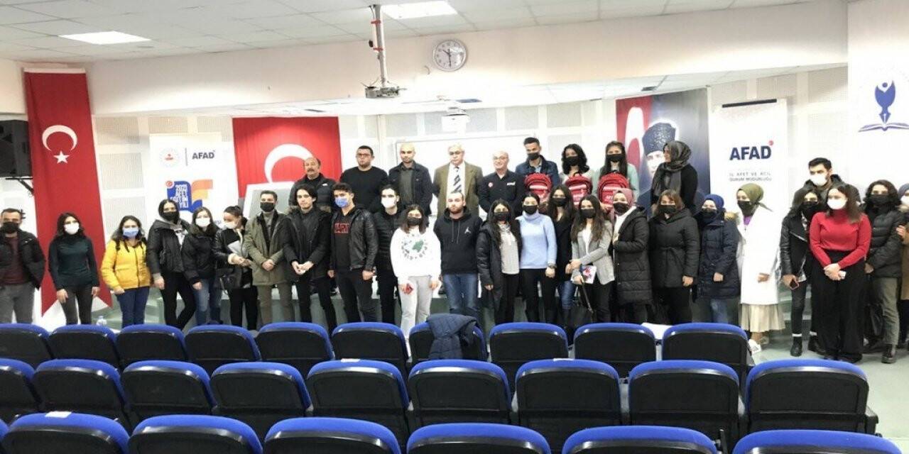 DPÜ’de Afet Farkındalığı semineri