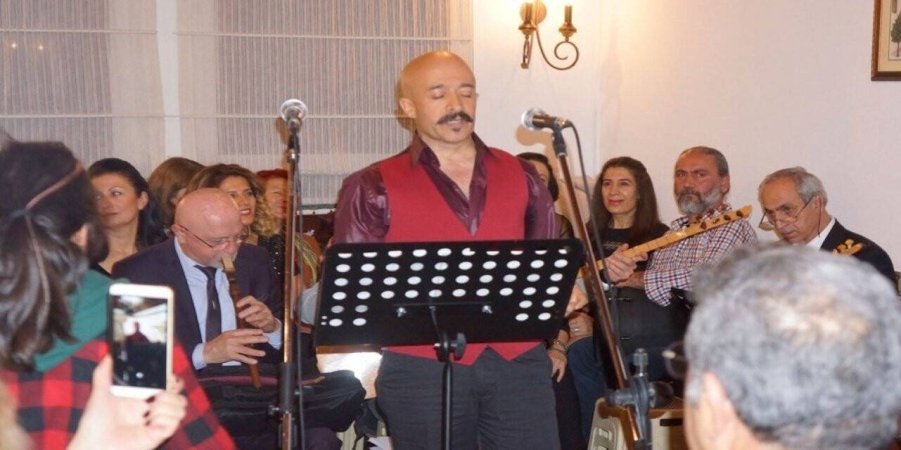 Sanatçı Ferman Kaya: "Türkülerimizi ve kültürümüzü yaşatmak istiyoruz"