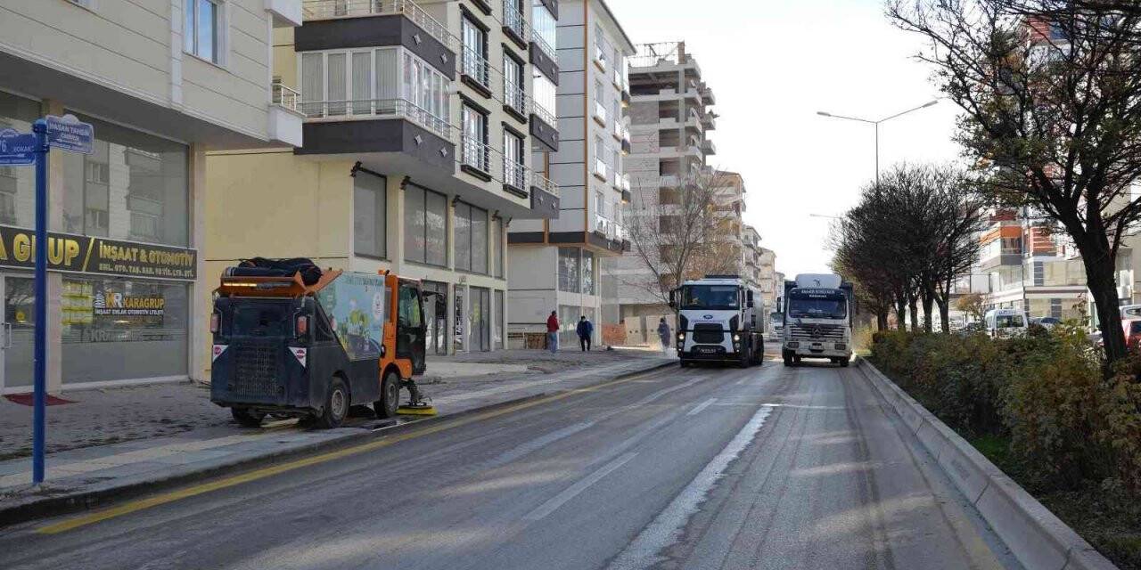 Kahramankazan korona virüsle mücadelede tepeden tırnağa temizleniyor