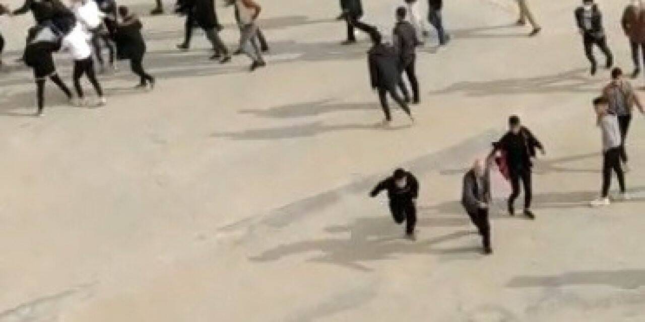 Şanlıurfa’da okul bahçesinde bıçaklı kavga: 1 öğrenci yaralı